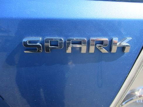 Used 2014 Chevrolet Spark LT image 10