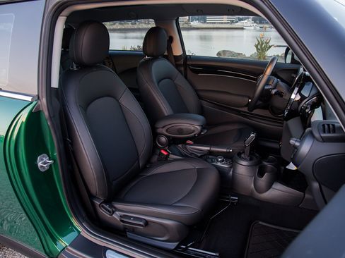 Used 2023 MINI Cooper image 23