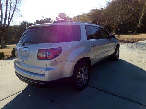 Used 2013 GMC Acadia SLT image 4