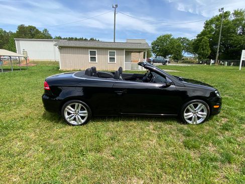 Used 2012 Volkswagen Eos image 6