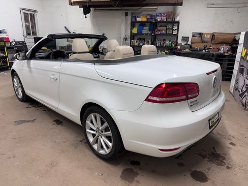 Used 2015 Volkswagen Eos Komfort image 29