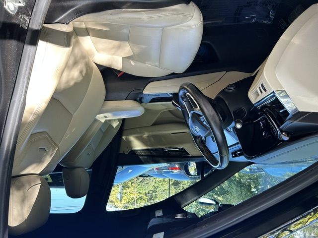 Used 2018 Cadillac XT5 FWD image 21