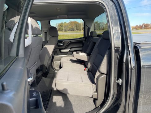 Used 2018 Chevrolet Silverado 1500 LT image 10