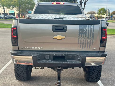 Used 2007 Chevrolet Silverado 2500 LT image 24