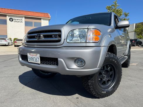 Used 2004 Toyota Sequoia Limited image 5
