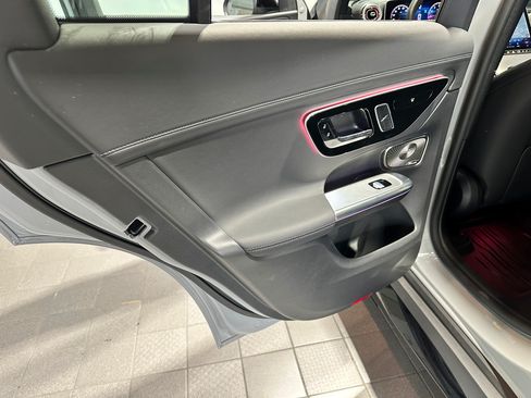 Used 2025 Mercedes-Benz GLC 43 AMG image 33