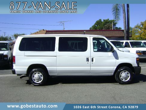 Used 2008 Ford E-350 and Econoline 350 XLT image 1