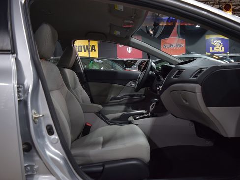 Used 2015 Honda Civic LX image 19