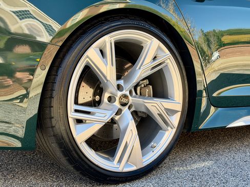 Used 2023 Audi RS 6 image 9