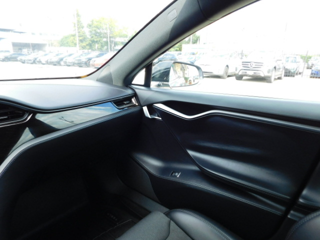 Used 2018 Tesla Model S AWD image 19