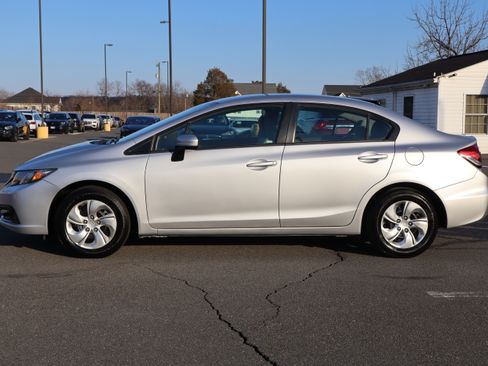 Used 2015 Honda Civic LX image 5