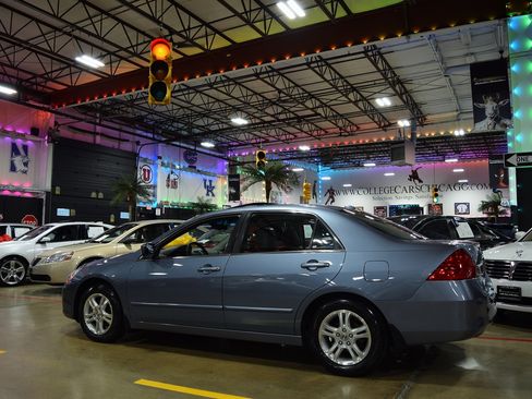Used 2007 Honda Accord EX Sedan image 4