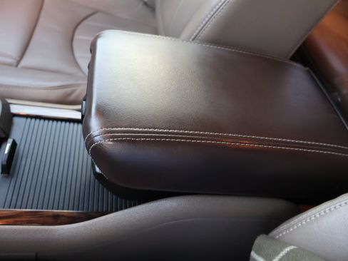 Used 2014 GMC Acadia Denali image 35