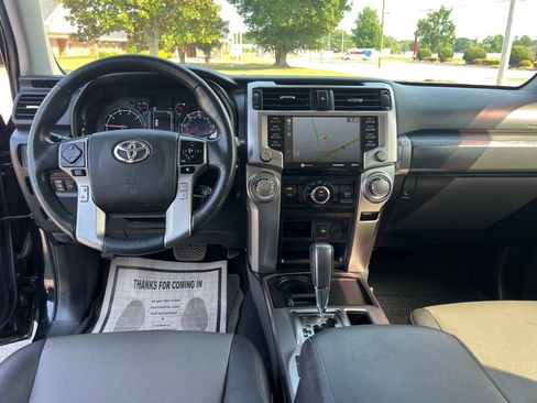 Used 2023 Toyota 4Runner SR5 Premium RWD image 18