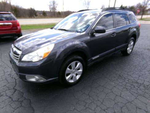 Used 2012 Subaru Outback 2.5i Premium image 1