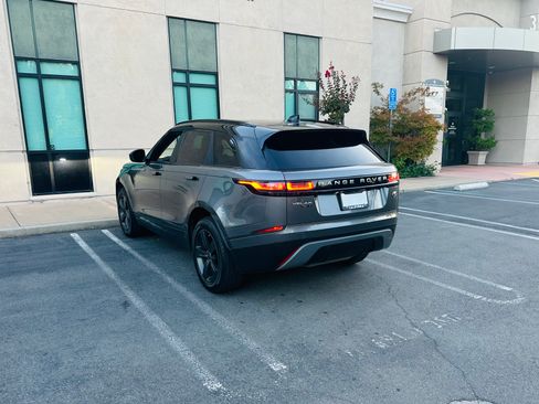 Used 2018 Land Rover Range Rover Velar S AWD/4WD image 8
