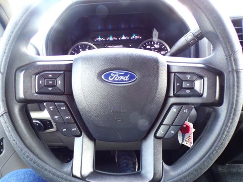 Used 2022 Ford F250 XL image 10