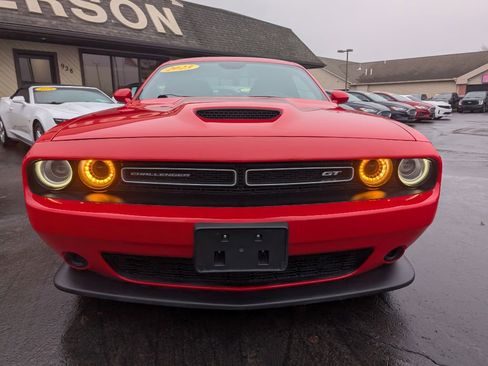 Used 2023 Dodge Challenger GT image 2