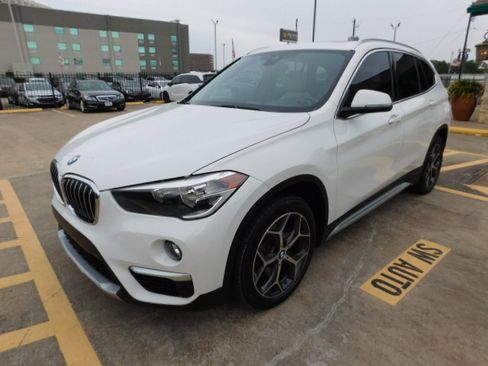 Used 2019 BMW X1 sDrive28i FWD image 4