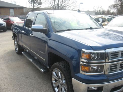 Used 2015 Chevrolet Silverado 1500 LTZ Z71 image 3