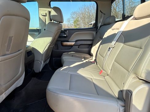 Used 2015 Chevrolet Silverado 2500 LTZ image 14