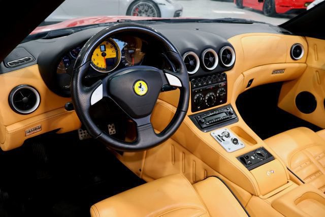 Used 2005 Ferrari 575M Maranello Superamerica RWD image 32