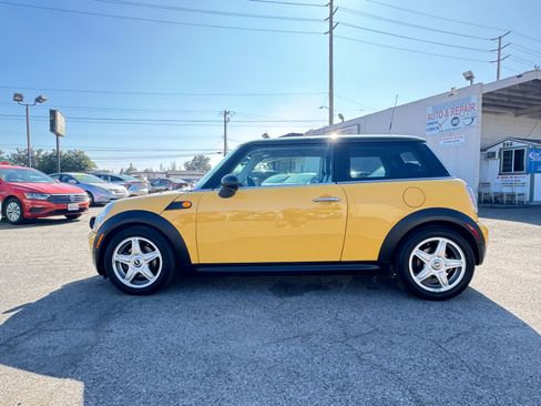 Used 2008 MINI Cooper image 3