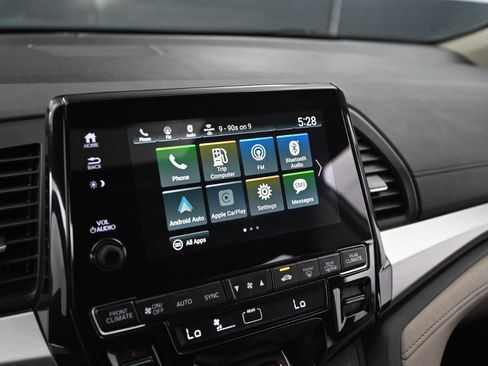 Used 2018 Honda Odyssey EX-L image 27