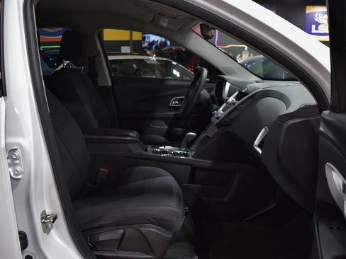 Used 2013 Chevrolet Equinox LS FWD image 22