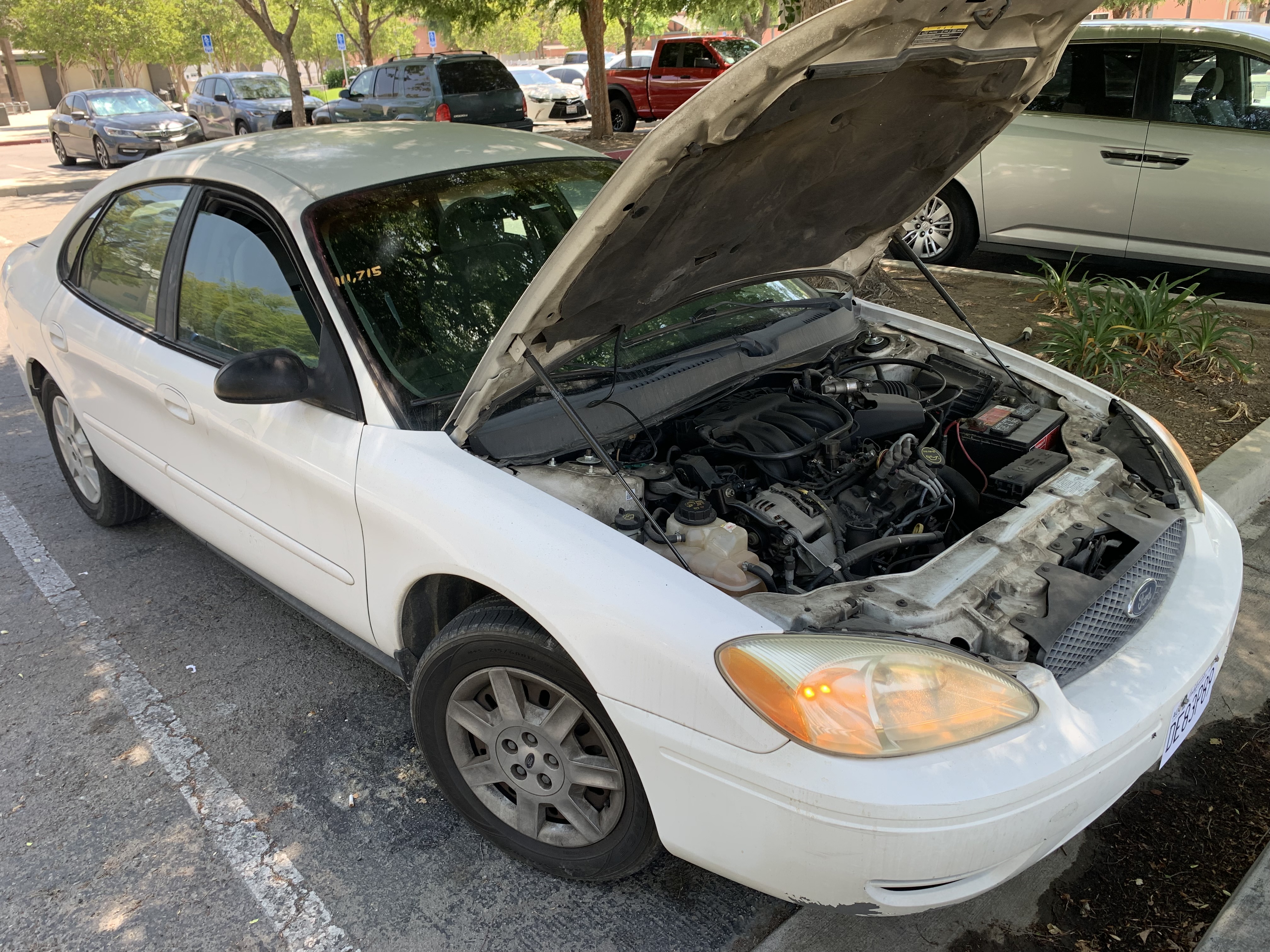 Used 2006 Ford Taurus SE FWD image 3
