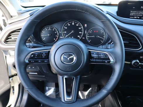 Used 2024 MAZDA CX-30 image 19