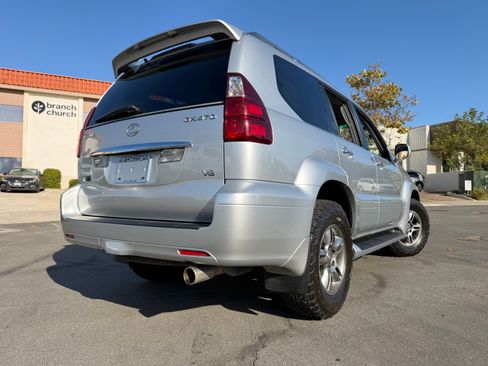 Used 2009 Lexus GX 470 w/ Sport Package AWD/4WD image 10