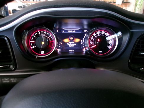 Used 2020 Dodge Challenger R/T Scat Pack RWD image 15