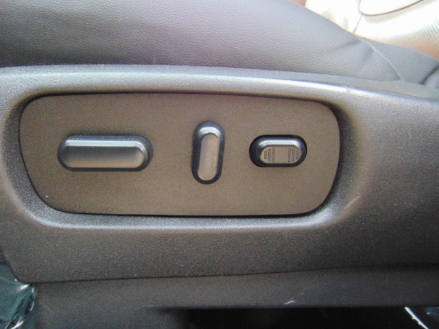 Used 2015 Ford Explorer FWD Limited image 13