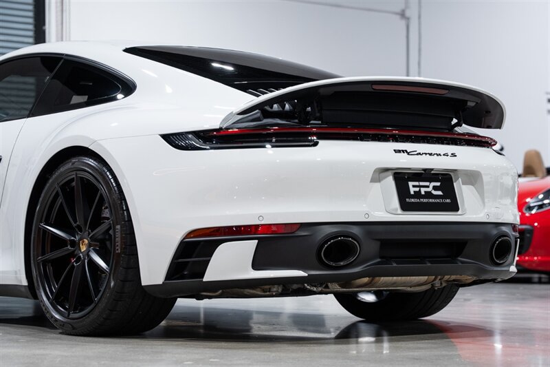 Used 2021 Porsche 911 Carrera 4S AWD/4WD image 14