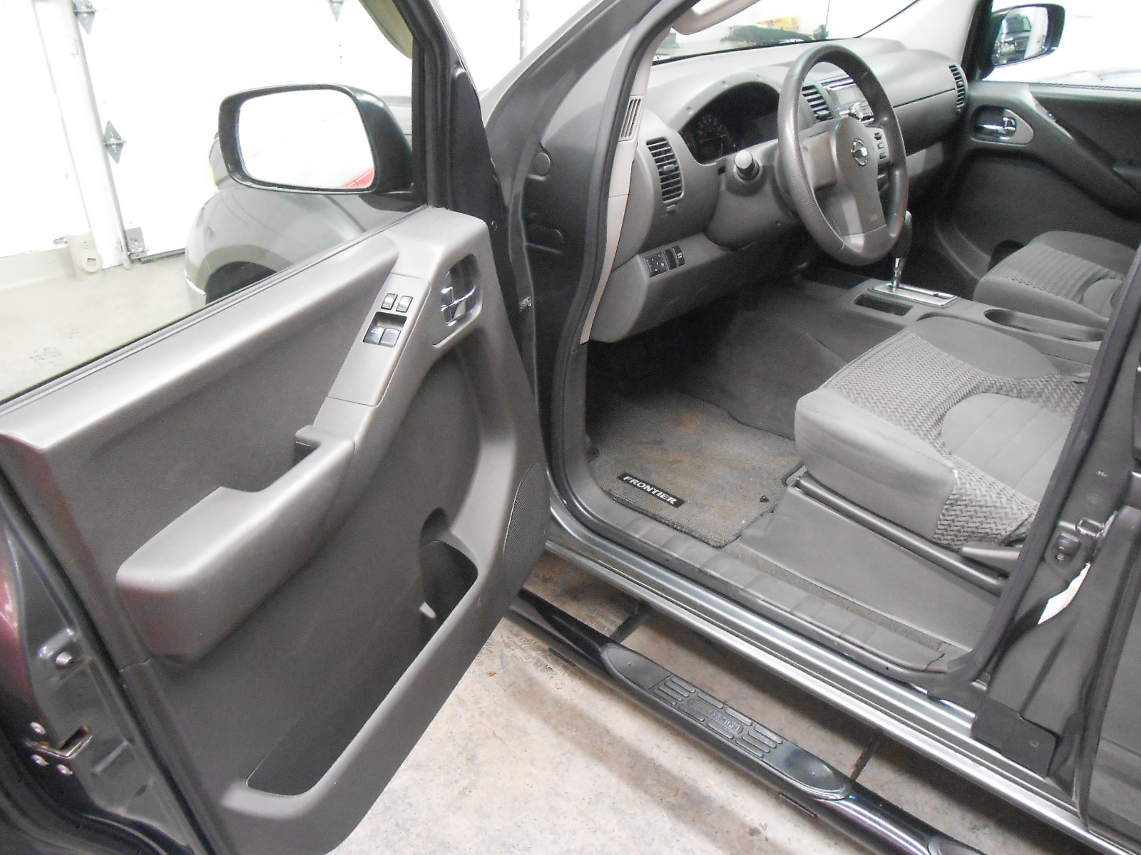 Used 2006 Nissan Frontier 4x4 King Cab image 11