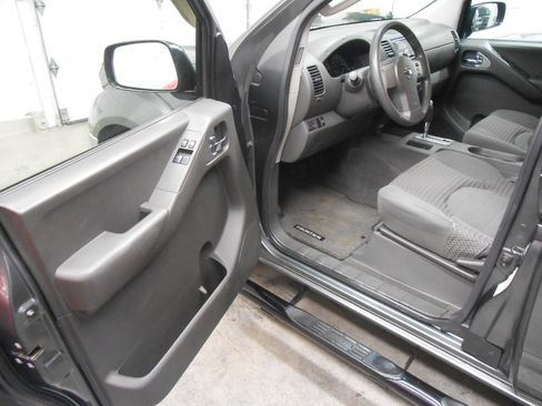 Used 2006 Nissan Frontier 4x4 King Cab image 11
