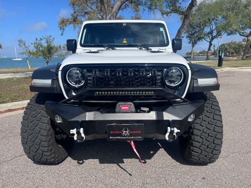 Used 2024 Jeep Wrangler 4WD Unlimited Sport image 20