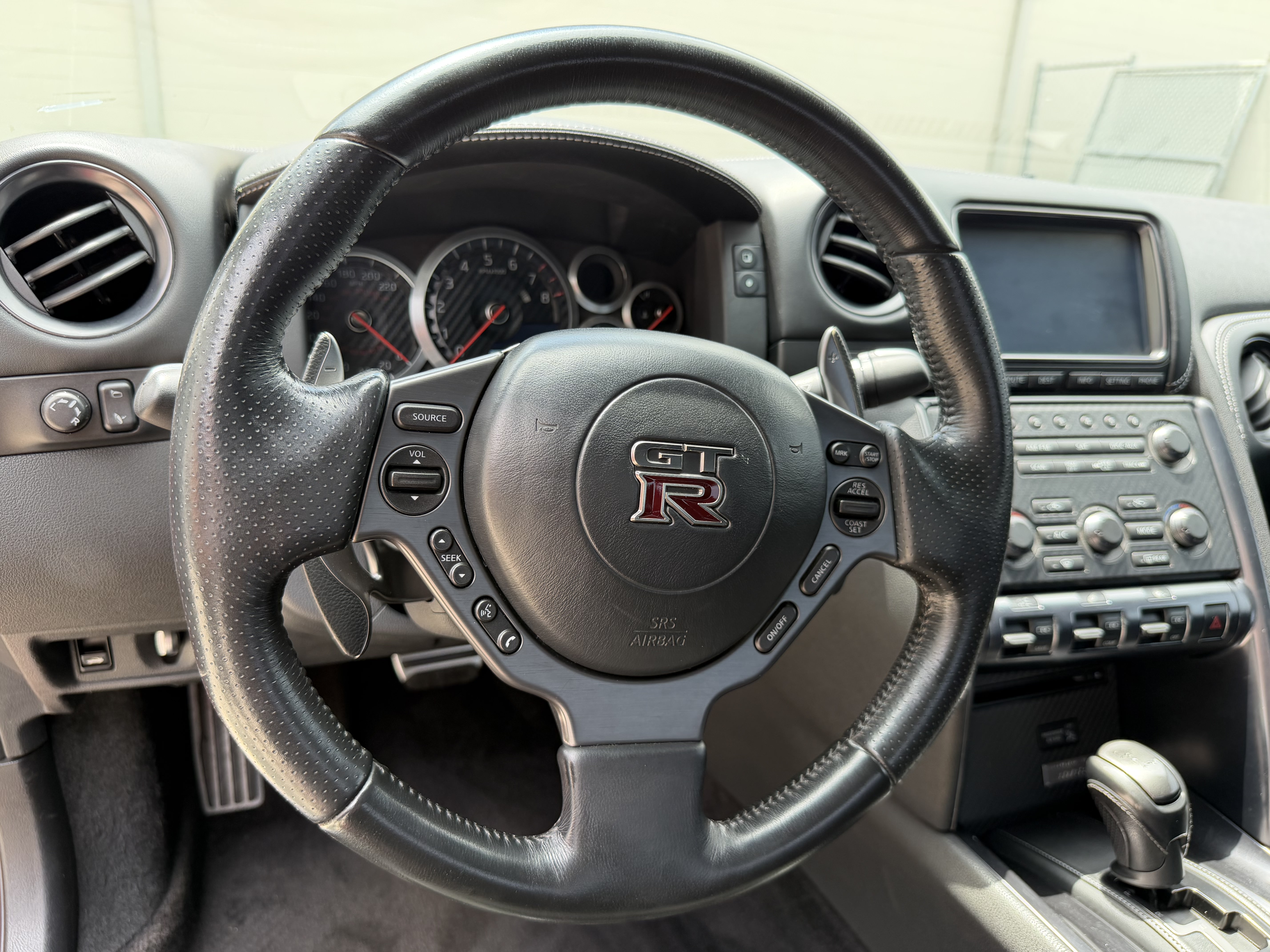 Used 2015 Nissan GT-R Premium AWD/4WD image 55
