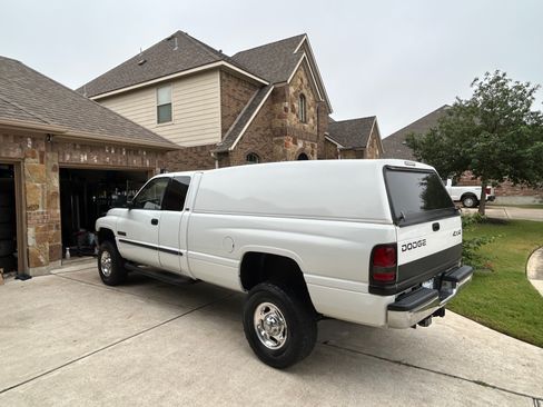 Used 2001 Dodge Ram 2500 Truck 4x4 Quad Cab image 6