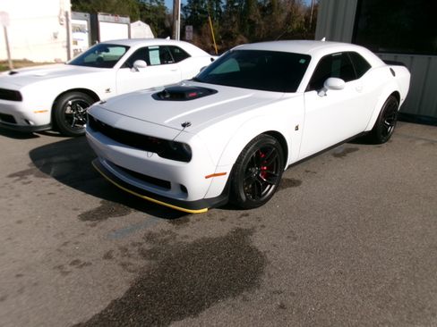 Used 2022 Dodge Challenger R/T Scat Pack image 19