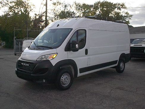 Used 2024 RAM ProMaster 2500 image 8
