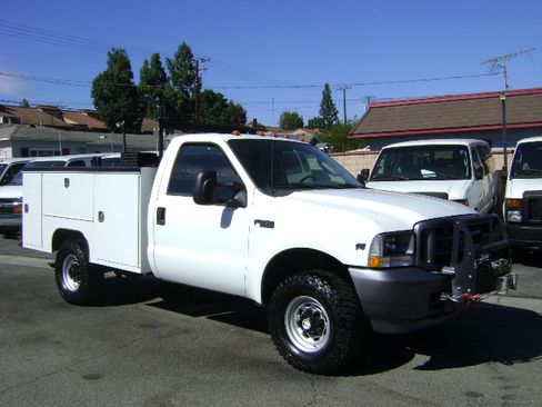 Used 2003 Ford F350 4x4 Regular Cab Super Duty image 14