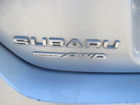 Used 2017 Subaru Legacy 2.5i Premium image 11