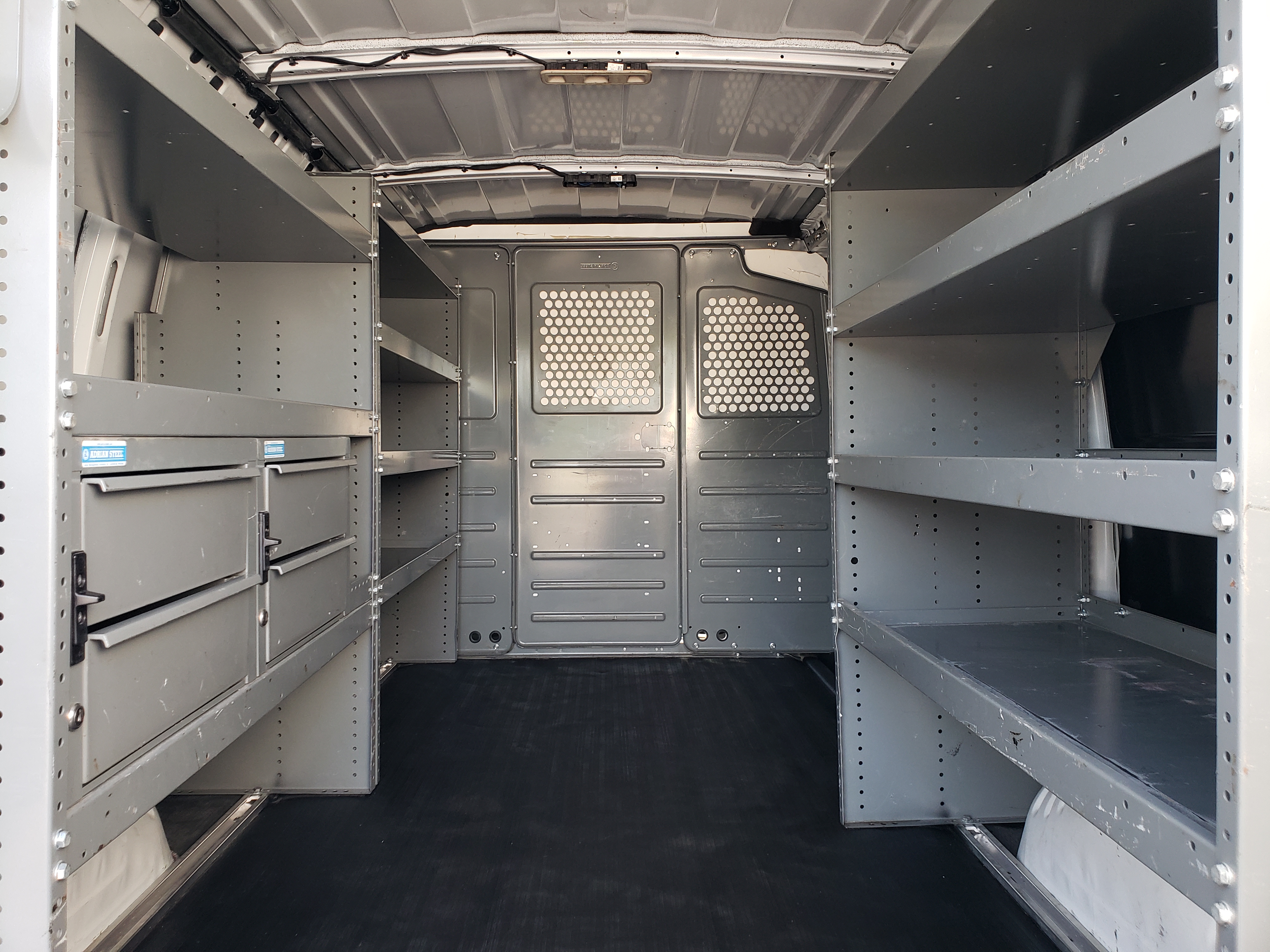 Used 2024 Chevrolet Express 2500 RWD image 9