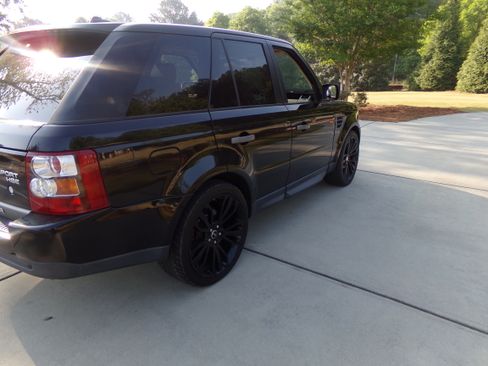 Used 2008 Land Rover Range Rover Sport HSE AWD/4WD image 4
