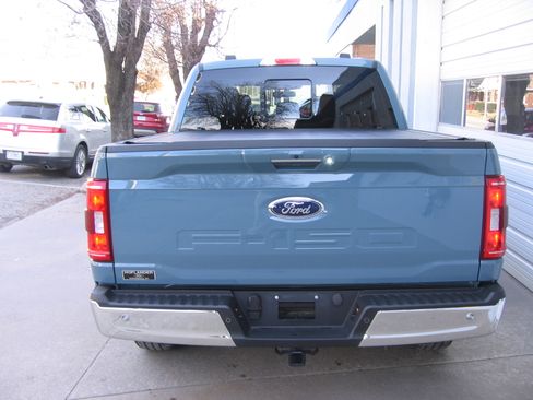 Used 2023 Ford F150 XLT image 4