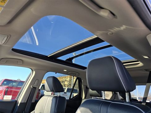 Used 2023 Honda Pilot Elite image 23