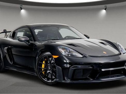 Used 2025 Porsche 718 Cayman GT4 RS image 3