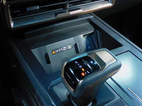 Used 2025 GMC Hummer EV 3X image 40